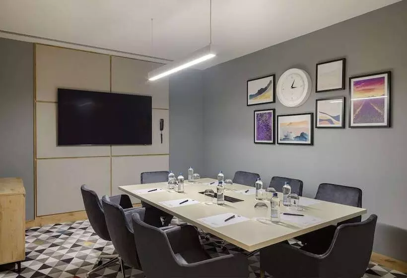 ホテル Hampton By Hilton Cerkezkoy