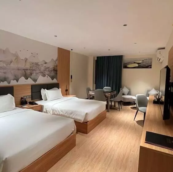 هتل Jinjiang Star