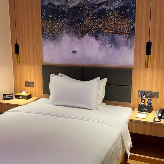 هتل Jinjiang Star