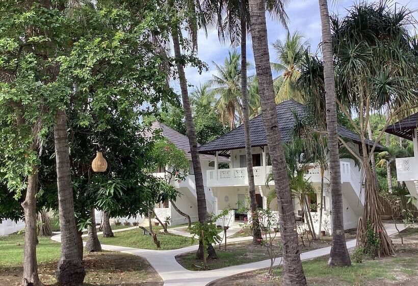 בית מלון כפרי Juliantos By The Sea