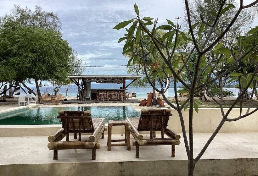 בית מלון כפרי Juliantos By The Sea