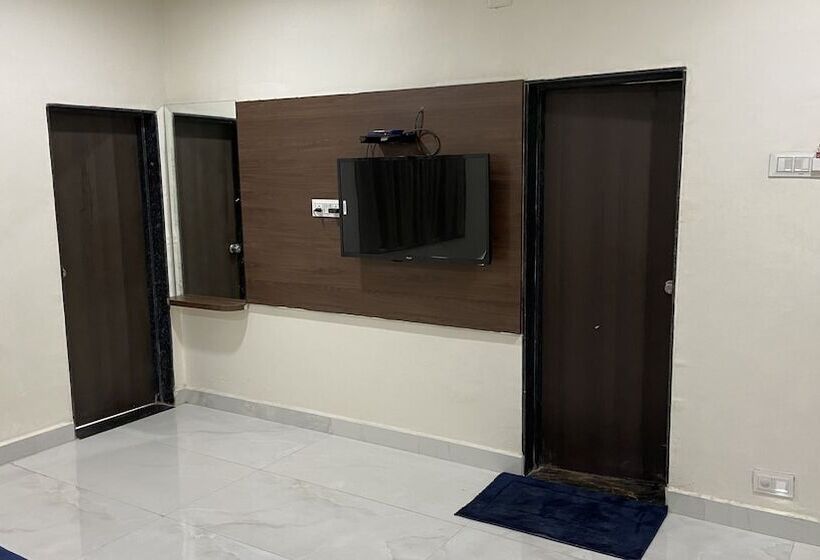 فندق Millennium Plaza