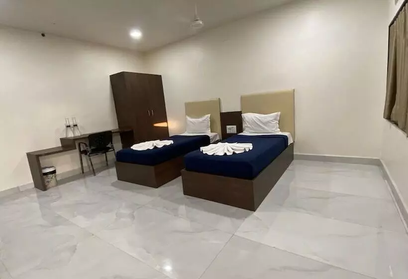 ホテル Millennium Plaza