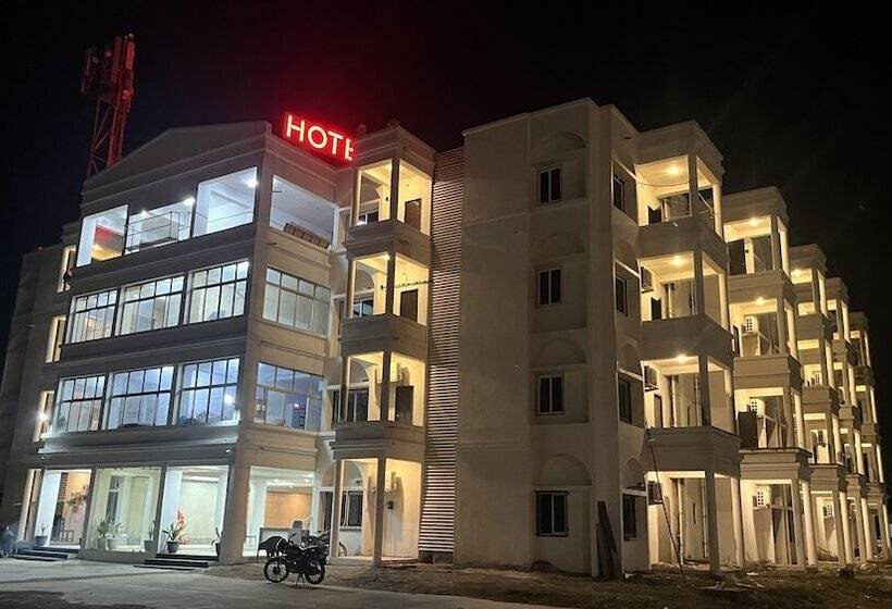 فندق Millennium Plaza