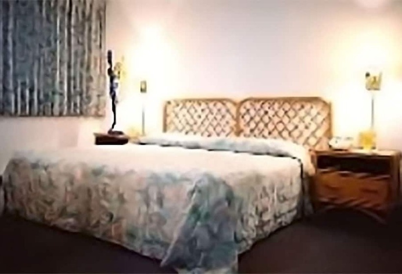 هتل Panamerican Hostel