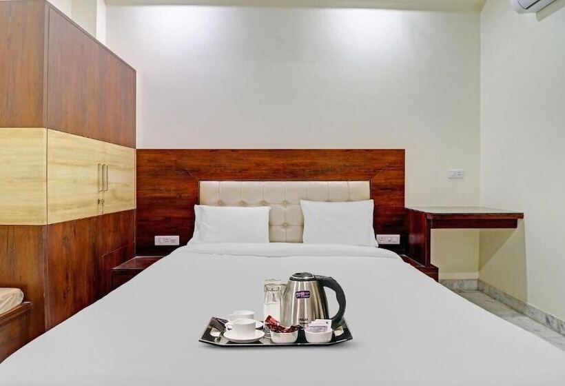 فندق Sahibs Rs Palace