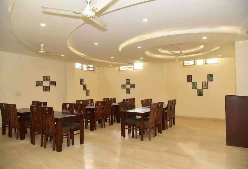 Hotelli Trinetra Villa Ranthambhore