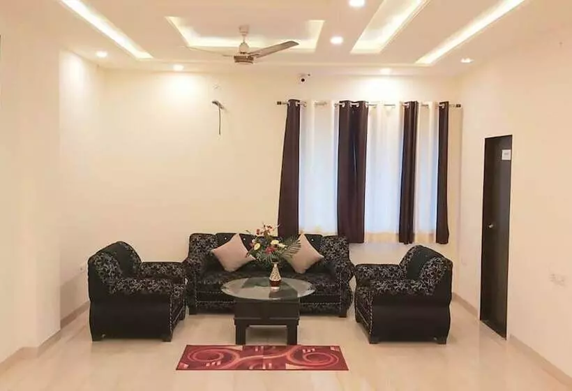 Hotelli Trinetra Villa Ranthambhore