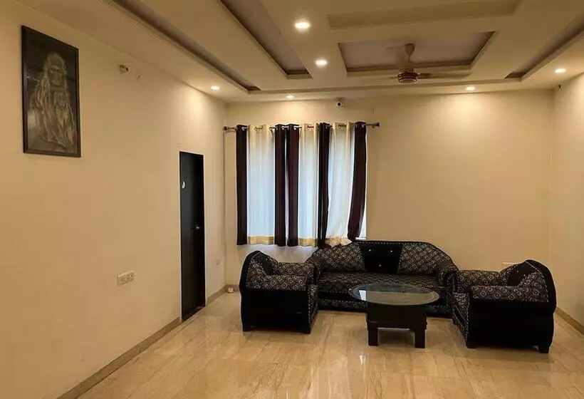 Hotelli Trinetra Villa Ranthambhore