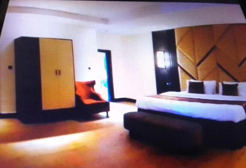 هتل Villa Toscana Luxe