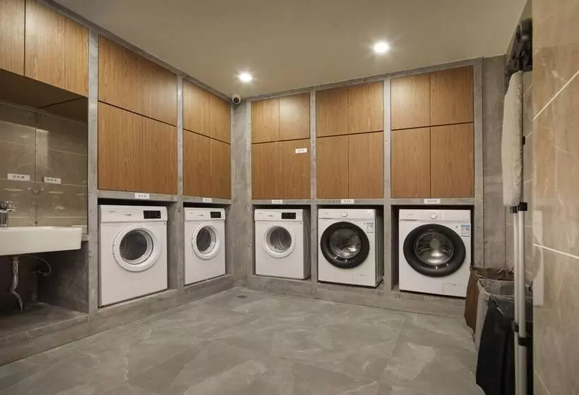 Huaman Hotel Dongguan Tangxia