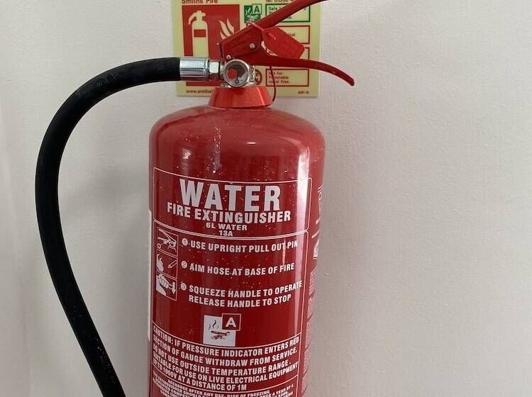 بنسيون The Roade House Rooms