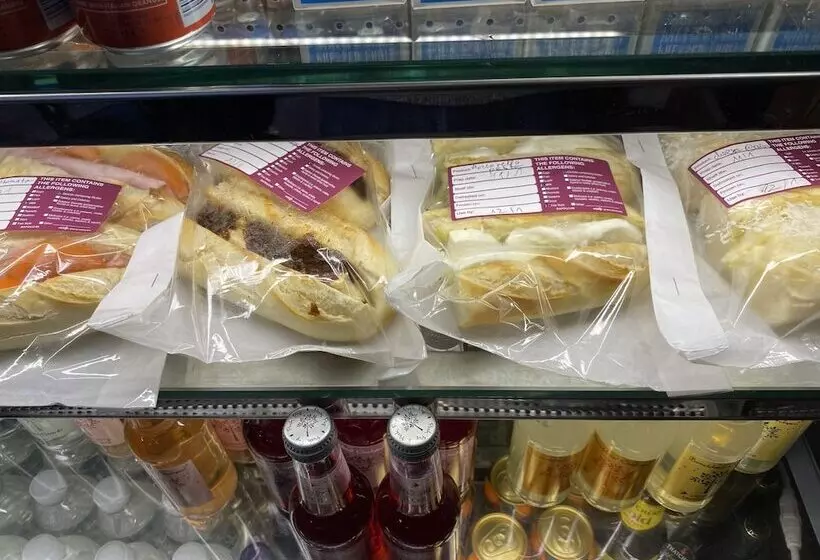 ペンション The Roade House Rooms