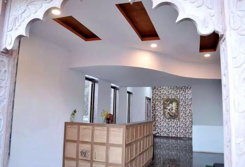 Rudraksh Hotel & Restaurant