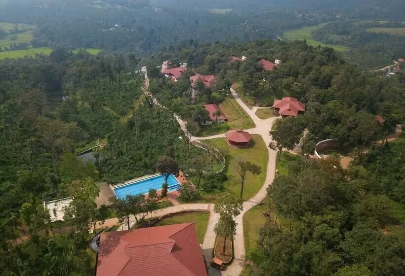 Lomakeskus Trishvam Tapovana