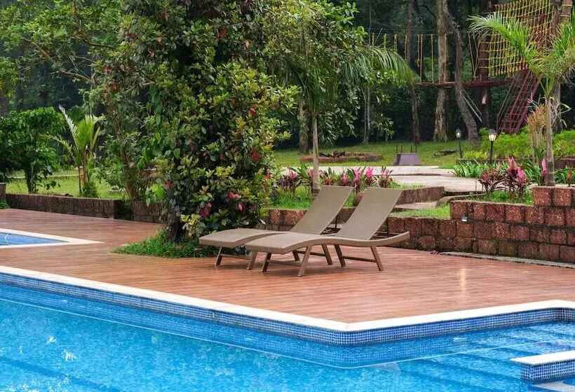 Lomakeskus Trishvam Tapovana