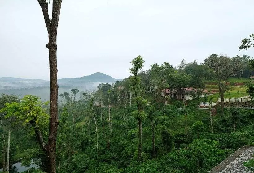 Lomakeskus Trishvam Tapovana