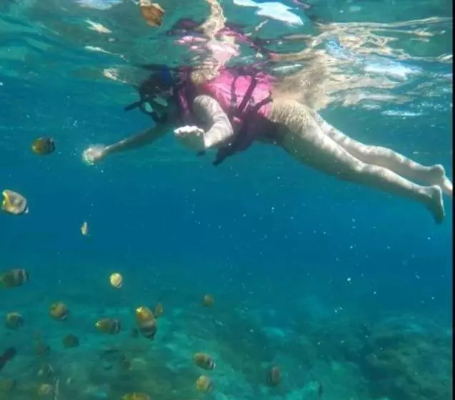 ユースホステル Kibu Kauh Sunrise Cottage