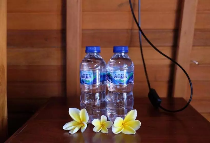 ユースホステル Kibu Kauh Sunrise Cottage