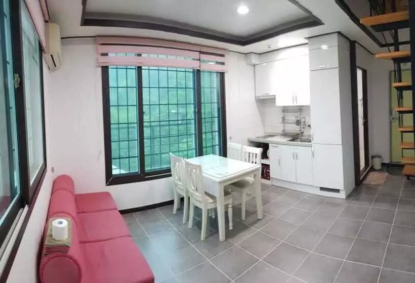 Gapyeong Aritaun Pension