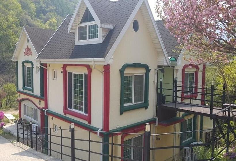 Gapyeong Aritaun Pension