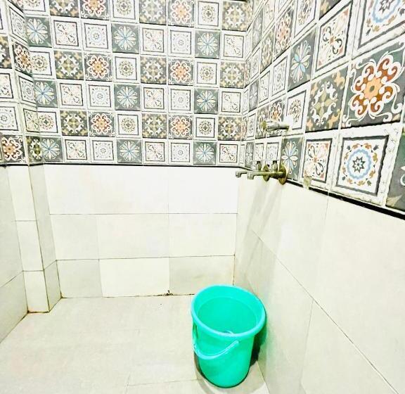 Отель Ac Family Rooms