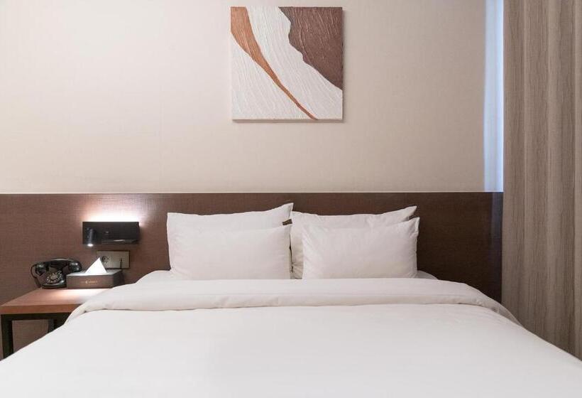 From H About Hotel Chunju