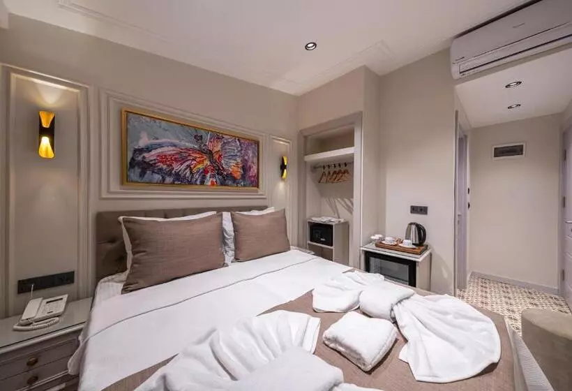 Hotelli Pera Luna Premium