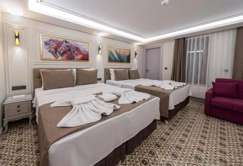 Hotelli Pera Luna Premium