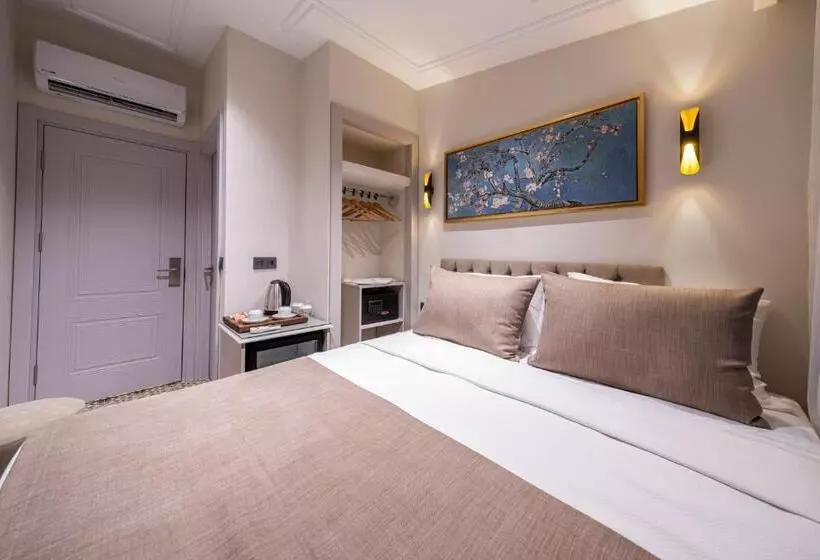 Hotelli Pera Luna Premium