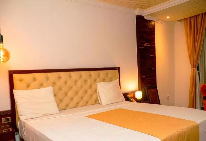 هتل Sultani River