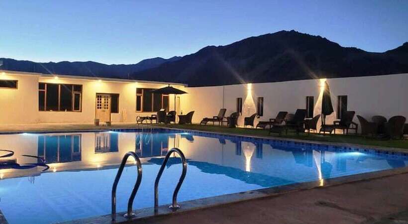 Отель The Fortune Resort