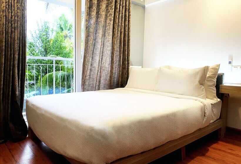 فندق Transit Suites By Grandwest