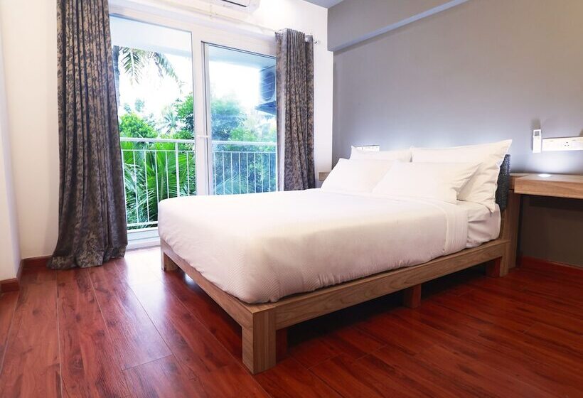 فندق Transit Suites By Grandwest