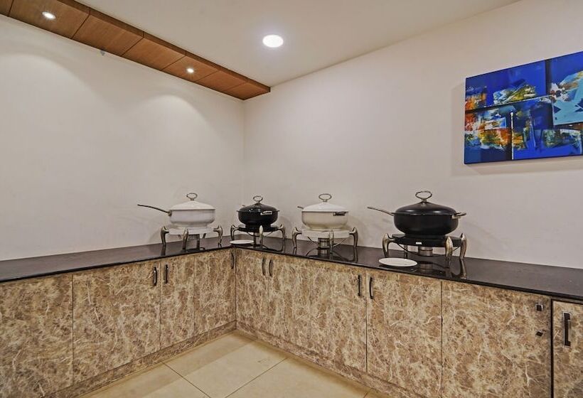 בית מלון כפרי Treebo Tryst Mg Iris