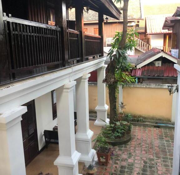 ホテル Villa Vieng Sa Vanh