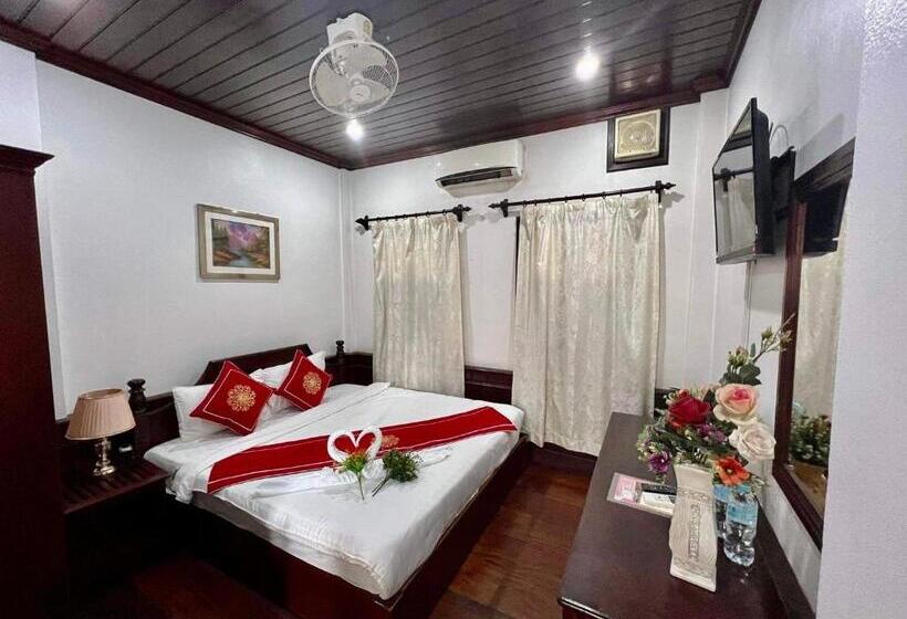 ホテル Villa Vieng Sa Vanh