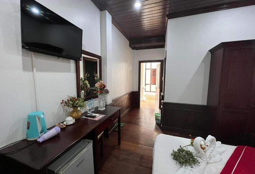 ホテル Villa Vieng Sa Vanh