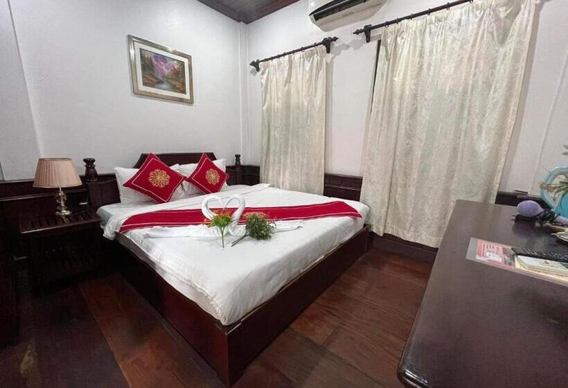 ホテル Villa Vieng Sa Vanh