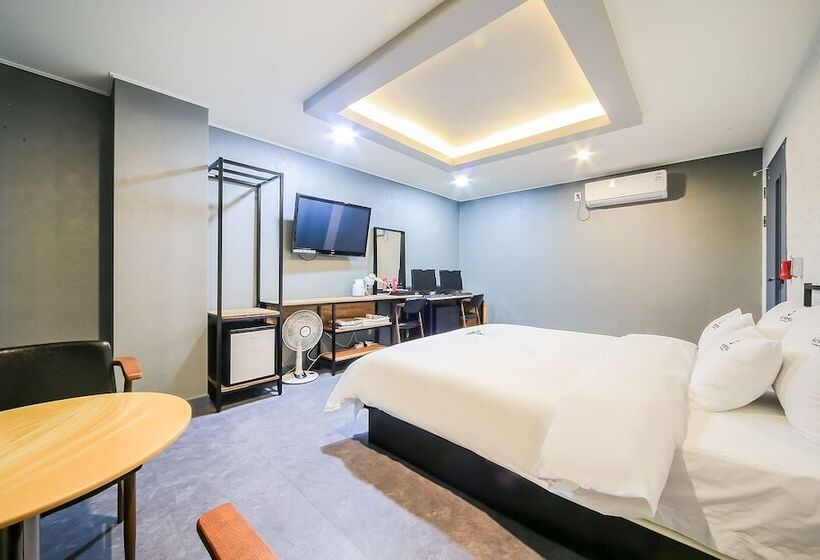 مُتل Busan Deokcheon Au