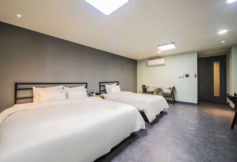 مُتل Busan Deokcheon Au