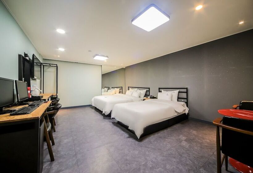 مُتل Busan Deokcheon Au