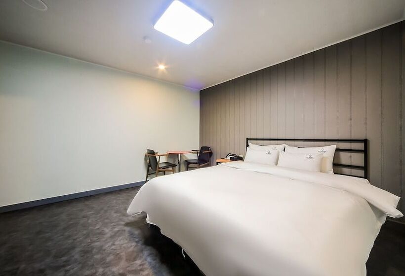 مُتل Busan Deokcheon Au