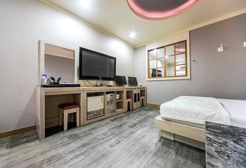 Motel Daegu Dongcheondong New Opera