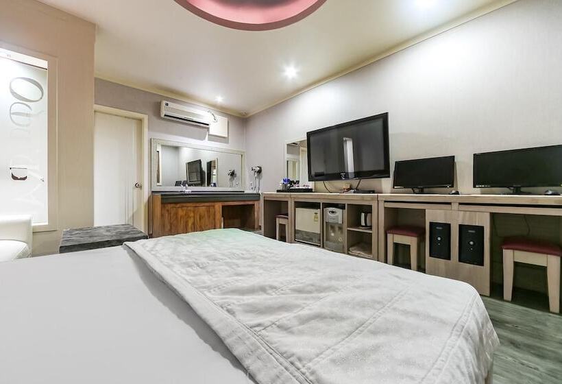 Motel Daegu Dongcheondong New Opera