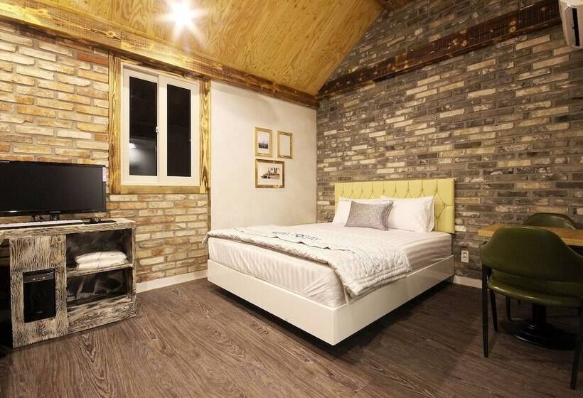 汽车旅馆  Gyeongsan Today