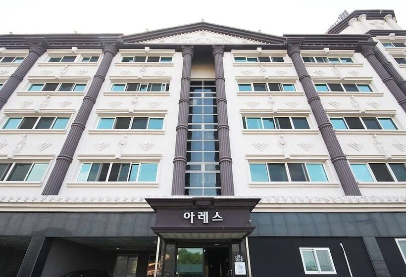 Motel Namhae Ares