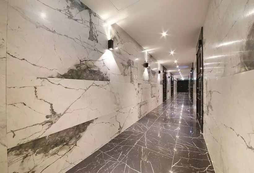 モーテル Namyangju California