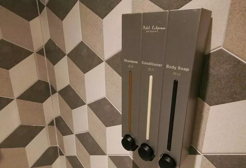 モーテル Namyangju California