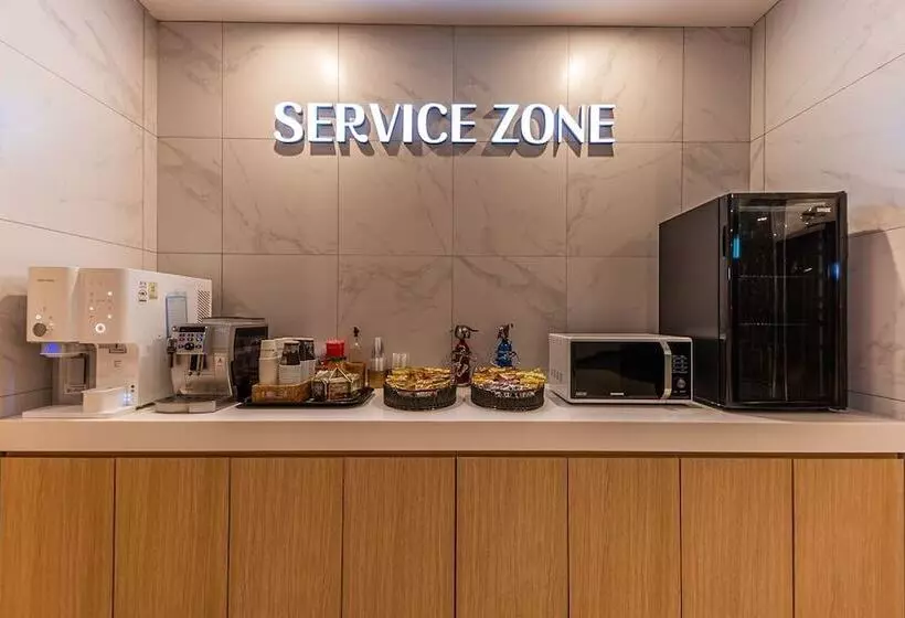 モーテル Osan Vista